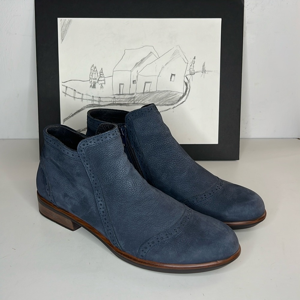 Naot Nefasi Boot Navy Velvet Nubuck Men’s Size US 9